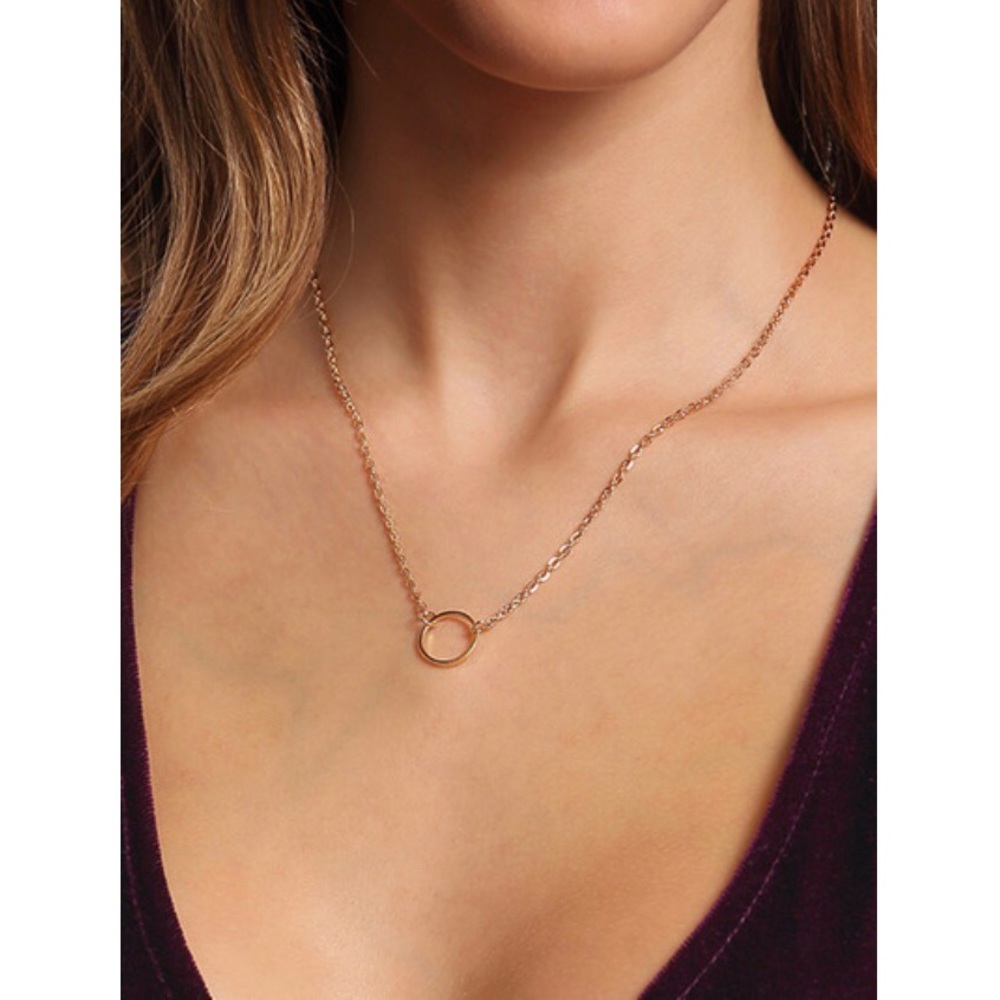 Gold Ring Pendant Chain Necklace